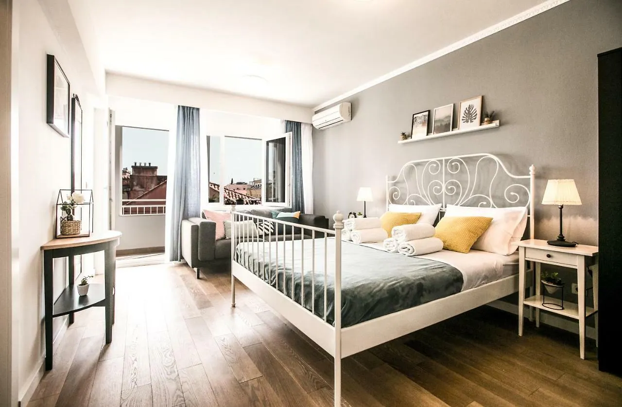 The Harmony Rooms Split