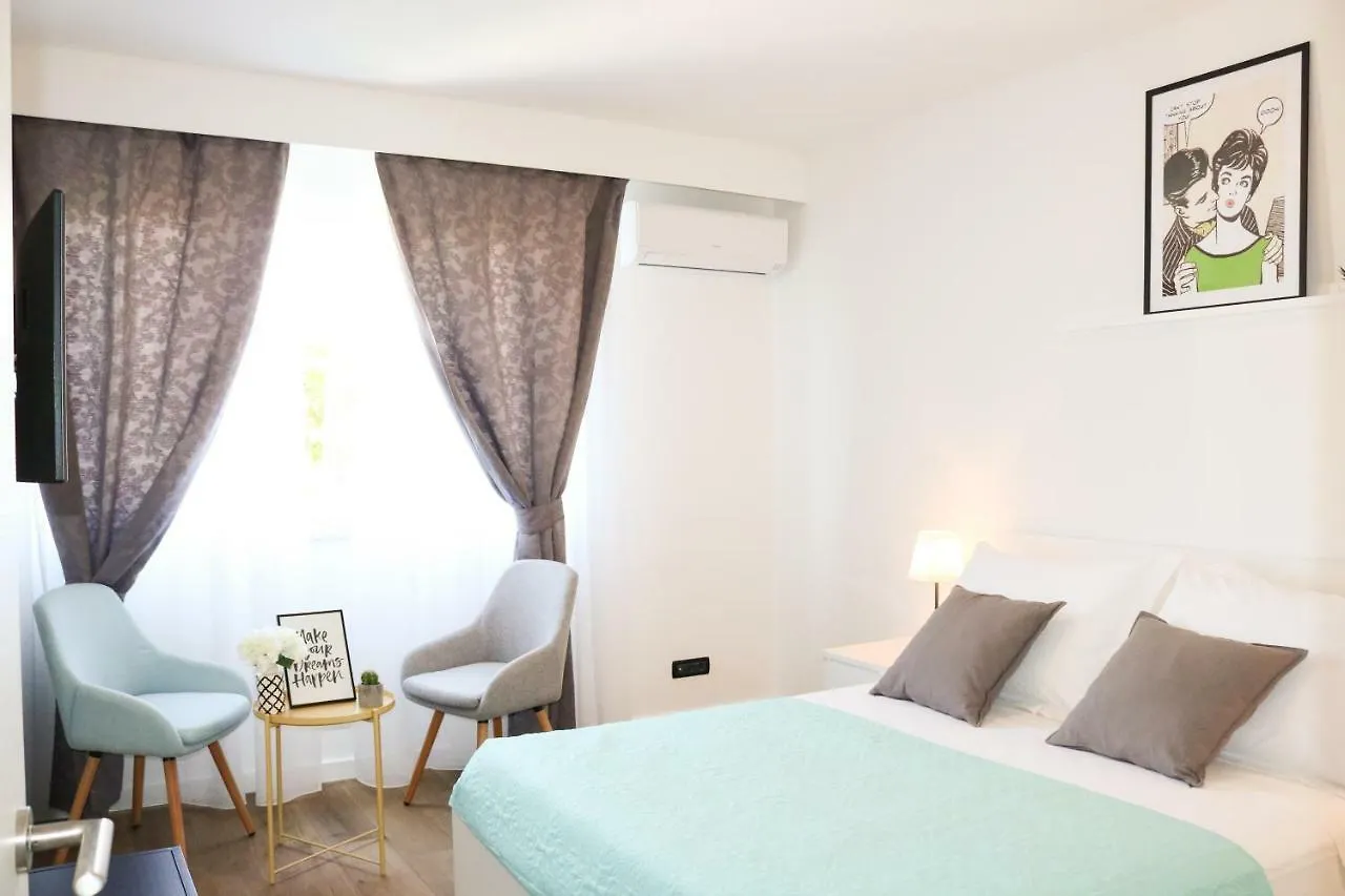 Guest house The Harmony Rooms Split